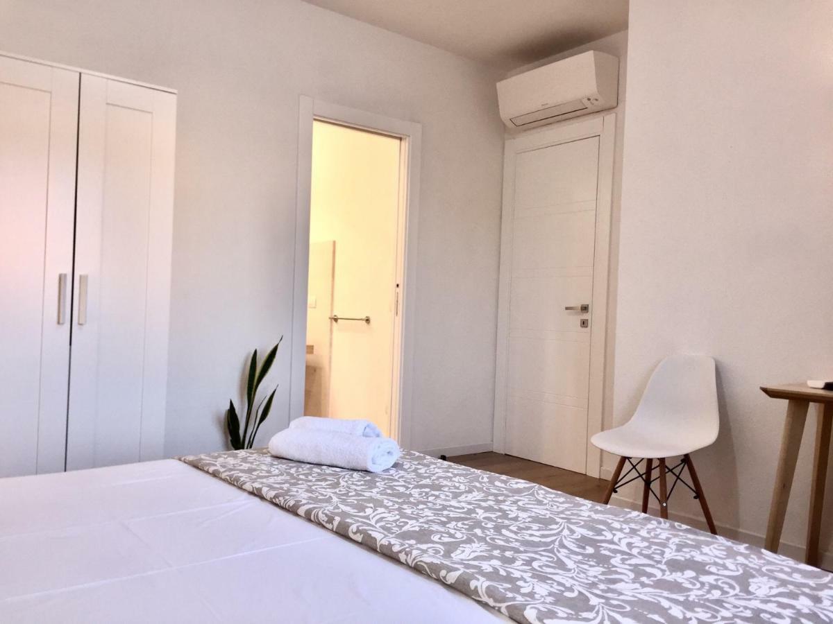 Hotel Casa Frencis Olbia Exterior foto